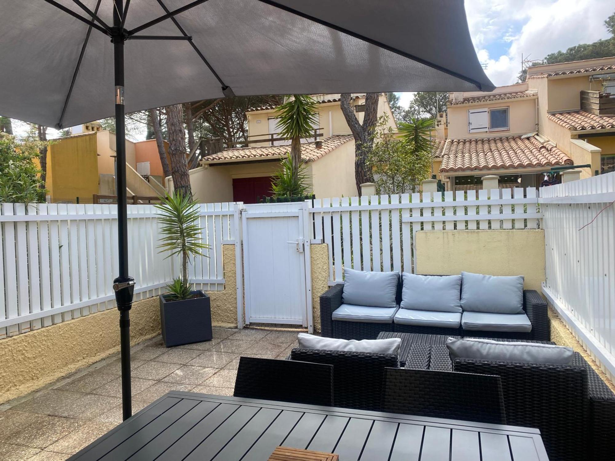 Appartement dans résidence calme secteur pinède Agde Exterior foto